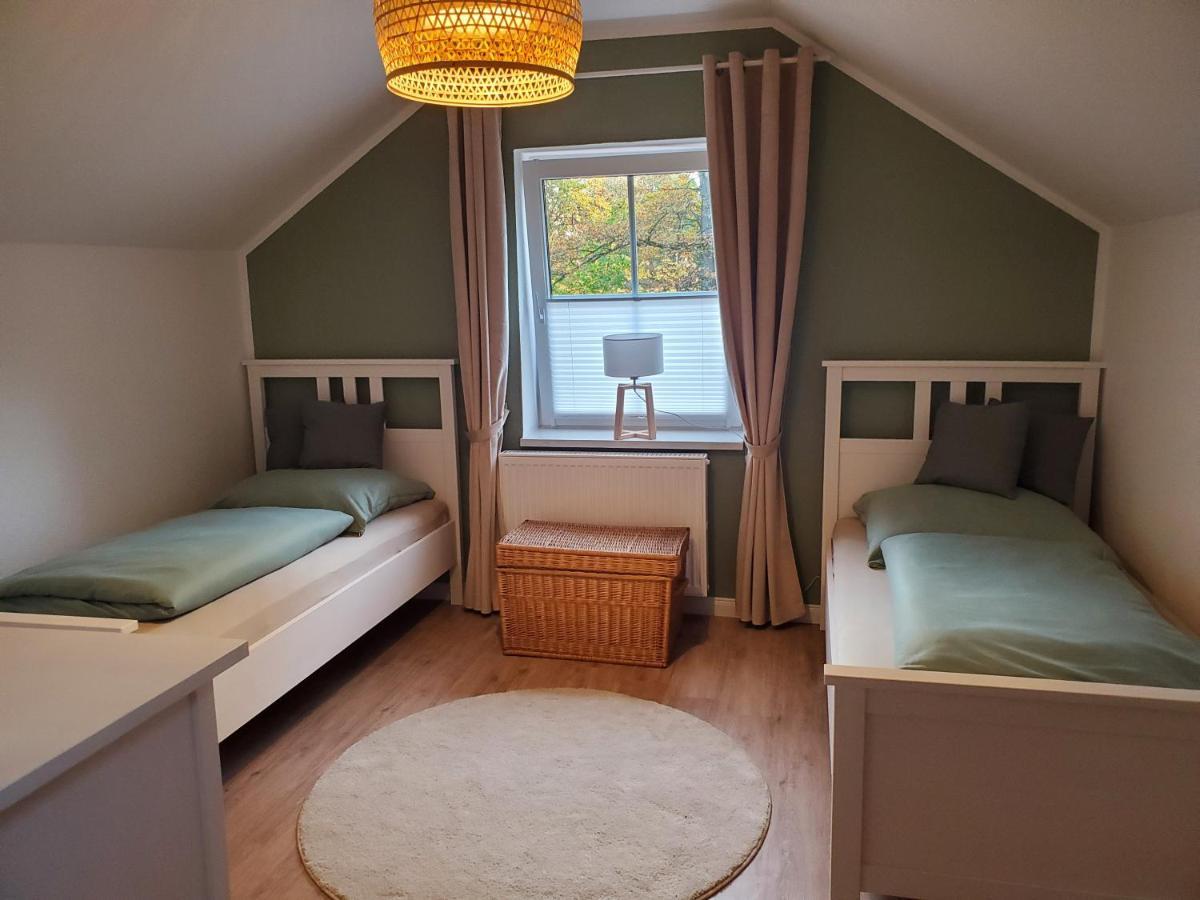 Familienfreundliche Ferienwohnung Soltau Esterno foto