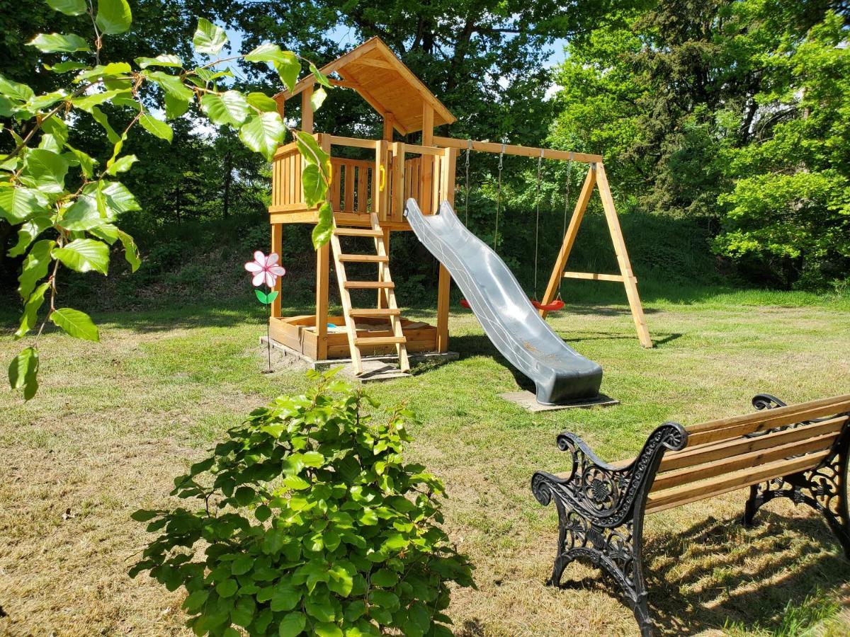Familienfreundliche Ferienwohnung Soltau Esterno foto